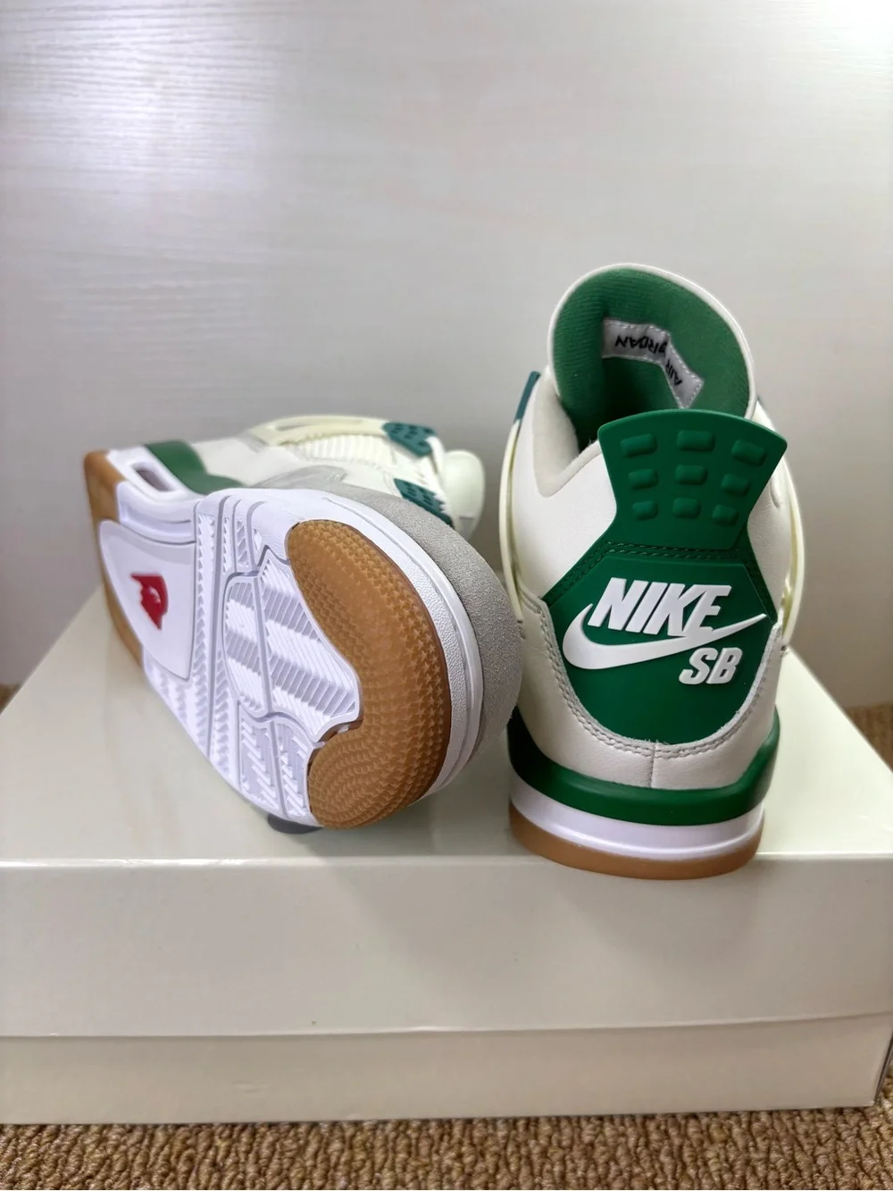 Nike SB x Air Jordan 4 Retro Pine Green -Men’s Athletic Shoes Sneakers